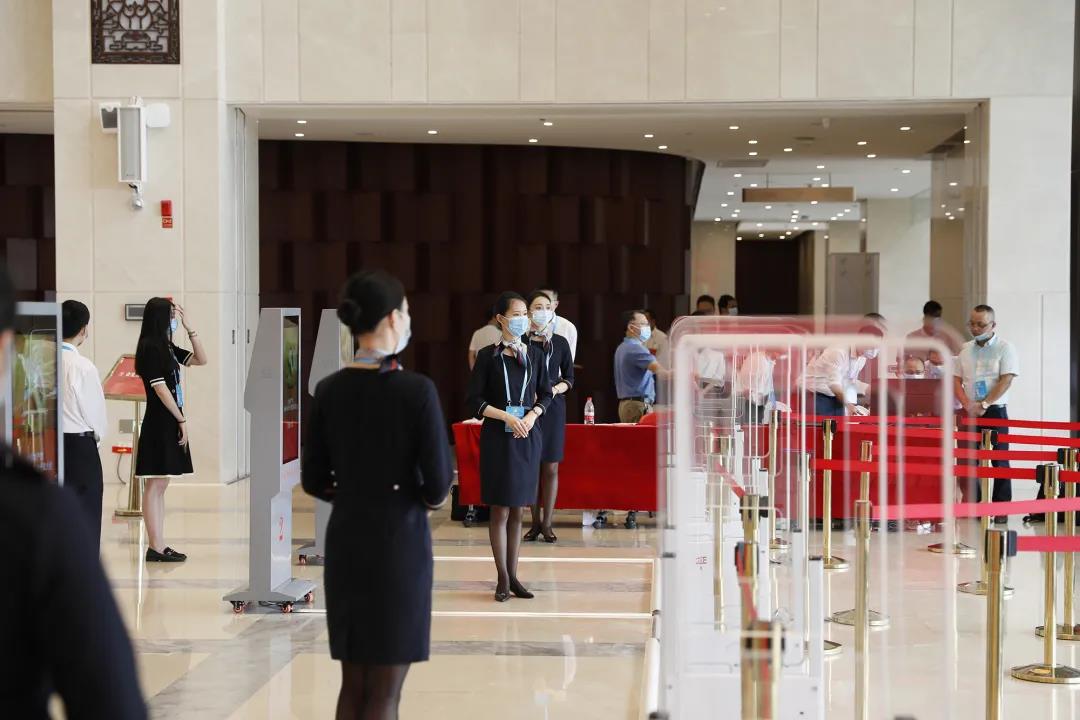 精心保障党代会 会务服务展风采